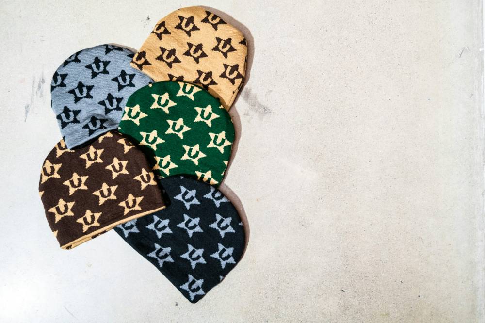 Den mest uventede trend: Stussy bøllehatte der bliver populære!